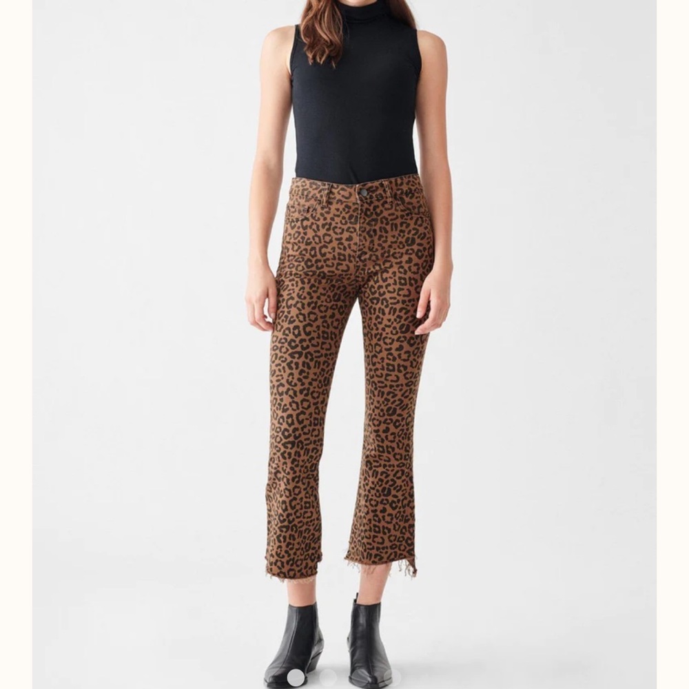 Bridget Crop High Rise Bootcut Jaguar Leopard Print Distressed Jean 26